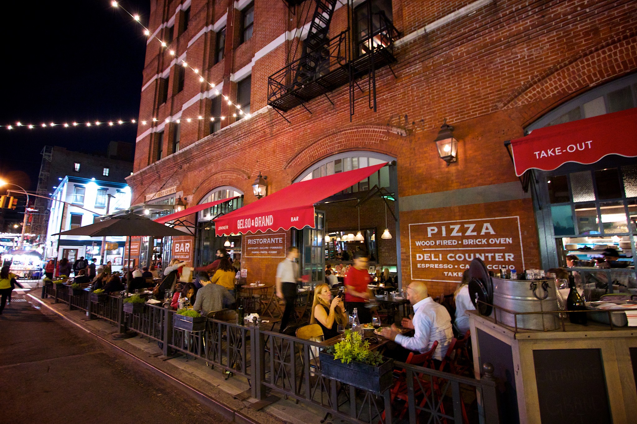 De beste Italiaan in Little Italy, New York is Gelso & Grand. Een van onze new york restaurant tips