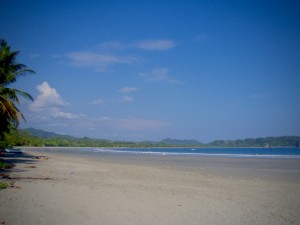 Relaxen op het strand van Sámara. Reistip voor Costa Rica